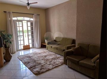 Casa · 312m² · 3 Quartos · Sobrado com 3 quartos à venda em Campo comprido - PR