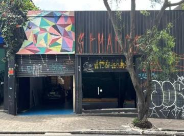 Comercial · 450m² · 5 Vagas · Galpão na Rua Cardeal Arcoverde, N. 79 • 450 m²
