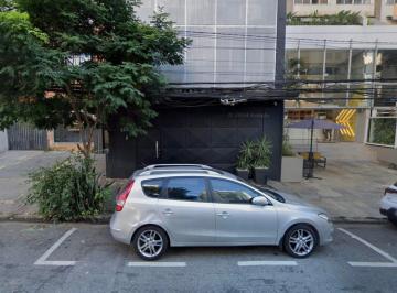Comercial · 400m² · Loja na Rua Cônego Eugênio Leite, N. 926 • 400 m²