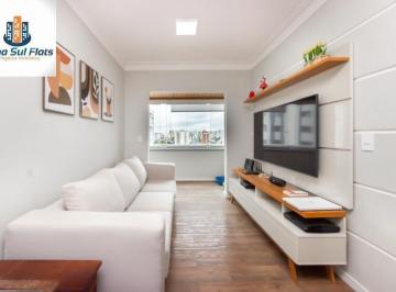 Foto 02 · Apartamento à Venda Na Vila Gumercindo Com 2 Dormitórios Sendo 1 Suíte e 1 Vaga - Varanda