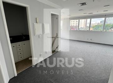Foto 01 · Sala comercial para locação no Campo Belo, 3 salas, 2 vagas, 60 m².
