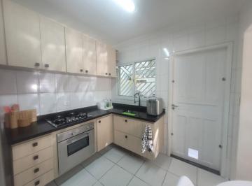 64dc500c-42de-44d6-87fc-0ddb06127db0.jpeg · Casa no condomínio Residencial Fabio para venda com 3 quartos, sendo 1 suíte, 86m²
