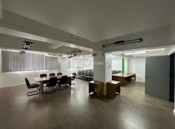Comercial · 300m² · 1 Quarto · Sala/Conjunto no bairro São Geraldo