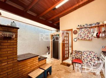 Casa · 255m² · 3 Quartos · 4 Vagas · CASA RESIDENCIAL em Valinhos - São Paulo, Vila Faustina II