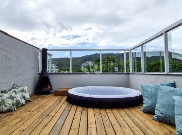 Casa · 100m² · 2 Quartos · 2 Vagas · Sobrado Triplex - Mariscal, Bombinnhas SC.