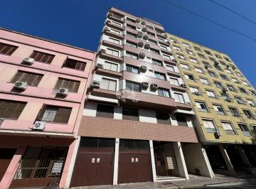 Apartamento · 70m² · 2 Quartos · 2 dormitórios e elevador na Cidade Baixa/Centro Histórico