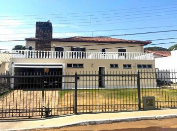 Casa de 4 quartos, Brasília · QL 20 - LAGO SUL – OPORTUNIDADE RARA PARA DEMOLIÇÃO OU RETROFIT