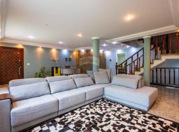 Casa · 328m² · 3 Quartos · 6 Vagas · Sobrado com 328 metros 3 quartos 2 escritórios 1 suíte e 6 vagas de garagem á venda na vila esperanç