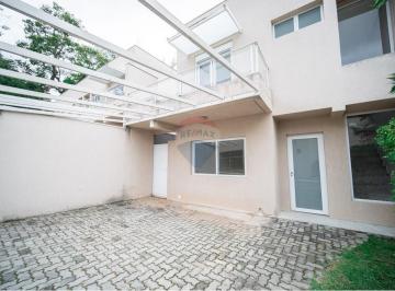 Casa · 214m² · 3 Quartos · Casa com excelente acabamento no Residencial Dom Duarte – Cotia | R$ 1.150.000,00