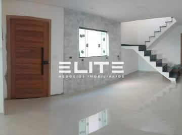 Casa · 172m² · 3 Quartos · 2 Vagas · Lindo Sobrado para locação no Campestre.