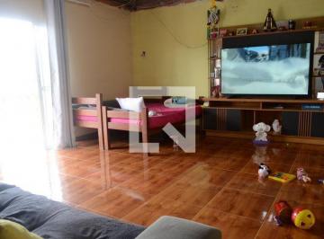 Casa · 200m² · 1 Quarto · 2 Vagas · Casa para Aluguel - Jardim Altos de Suzano, 1 Quarto,  200 m² - Suzano