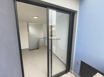 Casa · 80m² · 3 Quartos · 2 Vagas · Sobrado à venda com 3 quartos e 2 vagas no Jabaquara.