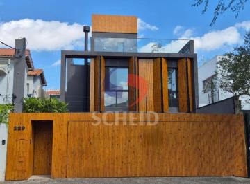 Casa · 262m² · 4 Quartos · 3 Vagas · Casa para venda em Jardim Paulista com 4 quartos, sendo 3 suítes , 262m² 3 vagas grandes