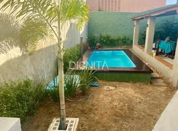 Casa · 210m² · 3 Quartos · Linda casa de Praia duplex no Iguape - Porteira Fechada