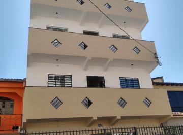 Apartamento , Samambaia · QR 401 apt 1 Quarto no 2° e no 3° andar simples outro reformado