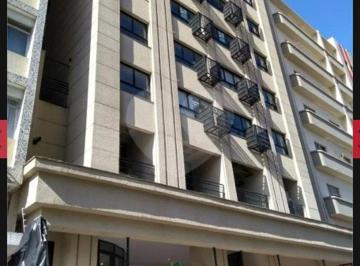 Comercial , Curitiba · Sala comercial de 21m² a venda no Centro