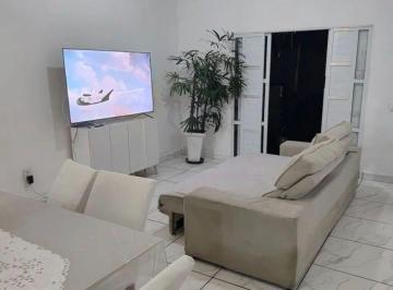 Casa de 2 quartos, Bragança Paulista · Casa Térrea no Lavapés com 2 quartos e 1 vaga, em Bragança Paulista