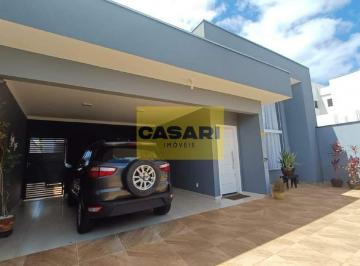 Casa · 156m² · 3 Quartos · 5 Vagas · Casa á venda com 3 suítes, cozinha completa e amplo espaço no quintal em Boituva/SP