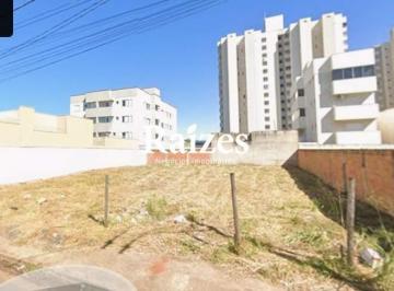Terreno · 600m² · Terreno Residencial à Venda – 600 m² no Bairro Novo Mundo, Uberlândia