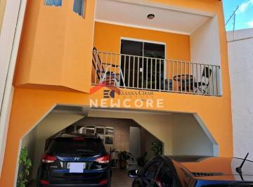 Casa · 182m² · 3 Quartos · 4 Vagas · Sobrado em  Rua Armando Azevedo - Vila Nova Santa Clara - Bauru/SP
