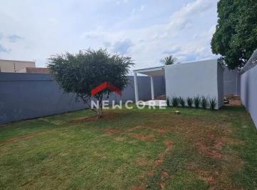 Casa · 180m² · 3 Quartos · 2 Vagas · Casa em Rua Salvador Filardi - Vila Souto - Bauru/SP