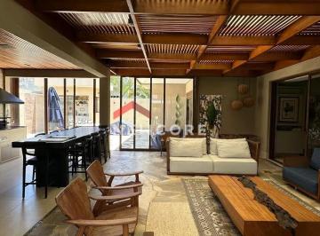 Casa · 330m² · 4 Quartos · 4 Vagas · Casa de condomínio em Estrada Beija-flor - Botujuru - Mogi das Cruzes/SP