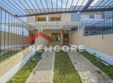 Casa · 140m² · 3 Quartos · 2 Vagas · Casa em Rua Heitor Kramer - Guarujá - Porto Alegre/RS