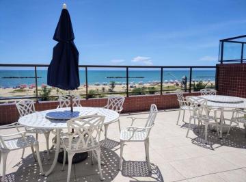 Apartamento de 4 quartos, Jaboatão dos Guararapes · Apartamento de 130 m² com 4 quartos em aluguel em Candeias