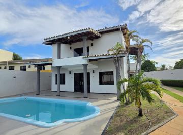 Foto 01 · Imperdível: Casa com 4 quartos e 3 suítes à venda em Buraquinho, Lauro de Freitas-BA - 355m² e 8 vag