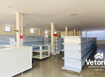 Foto 06 · Ponto comercial com 190 m2, portas automáticas, sistema de câmeras, alarme, localizado na avenida pr