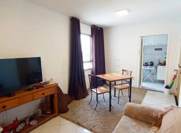 Sala · Apartamento à Venda em Localização Privilegiada no Edifício Colinas de São José