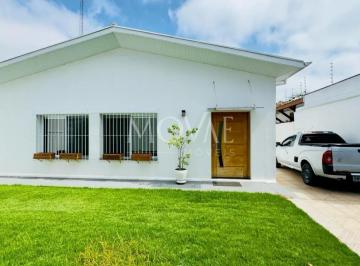 Casa · 450m² · 3 Quartos · 2 Vagas · Casa Padrão em São José dos Campos