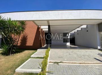 Casa · 300m² · 3 Quartos · 2 Vagas · Térrea com piscina