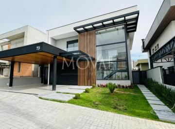 Casa · 250m² · 3 Quartos · 4 Vagas · Casa em condomínio fechado zona leste