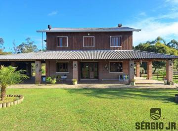 Rural de 3 quartos, Triunfo · PRONTO PARA VOCÊ DESFRUTAR - SÍTIO 3,4 HÁ CASA DE PEDRA, ENERGIA SOLAR, PISCINA E QUIOSQUE E AÇUDE