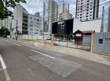 Comercial · 122m² · Terreno Centro Balneário Camboriú locação