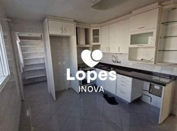Casa de 3 quartos, Curitiba · Belo sobrado à venda no bairro Santa Quitéria