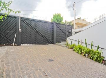 PHOTO_20260610_185046_000.jpeg · Aconchegante sobrado para venda em Parque São Domingos com 4 quartos, sendo 1 suíte, 310m² - remaxal
