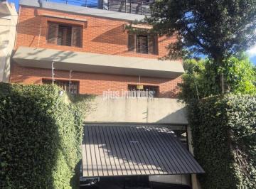 Casa · 277m² · 3 Quartos · 4 Vagas · Residência de Alto Padrão no Planalto Paulista