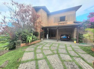 Casa de 4 quartos, Ilhabela · Casa á venda em um dos melhores bairros de Ilhabela