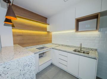 Apartamento de 3 quartos, Curitiba · Apartamento moderno no Água Verde, 100% reformado, com 63m² de área útil!