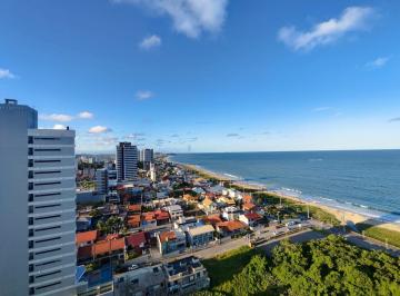 Apartamento · 127m² · 3 Quartos · 2 Vagas · Apartamento em Balneário Piçarras com 3 suítes e v