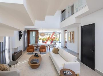 Foto 01 · Casa de Luxo em Condomínio no Tamboré: 3 quartos, 3 suítes, 3 salas, 6 banheiros, 4 vagas, 365m² - S