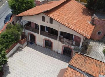 Casa de 4 quartos, Ferraz de Vasconcelos · VENDO CASA PRÓXIMO A ESTAÇÃO DE FERRAZ - SP - A 300 METROS DA ESTAÇÃO DE FERRAZ