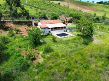 Rural de 3 quartos, Toledo · CHÁCARA À VENDA EM TOLEDO MG
ESCRITURADA PORTEIRA FECHADA