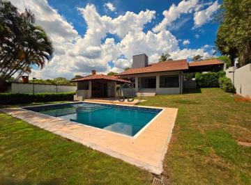Casa · 434m² · 3 Quartos · 2 Vagas · Casa para aluguel com 3 quartos no Condominio Marambaia em Vinhedo