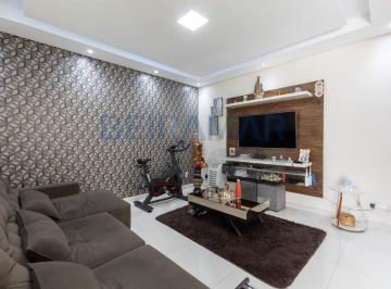 Casa · 112m² · 2 Quartos · 2 Vagas · Casa à venda de 2 quartos com112 m² no Riacho Fundo II