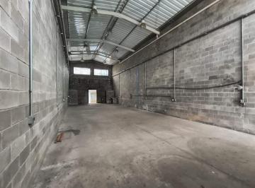 Comercial · 190m² · 2 Vagas · Galpão para aluguel, 2 vagas, Água Branca - Piracicaba/SP
