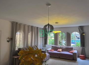 Casa · 370m² · 5 Quartos · 6 Vagas · Casa em Vila Galvão, Guarulhos/SP de 370m² 5 quartos à venda por R$ 1.999.900,00 ou para locação R$