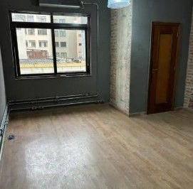 Comercial · 65m² · 1 Vaga · Conjunto em Centro, São Paulo/SP de 65m² para locação R$ 3.200,00/mes